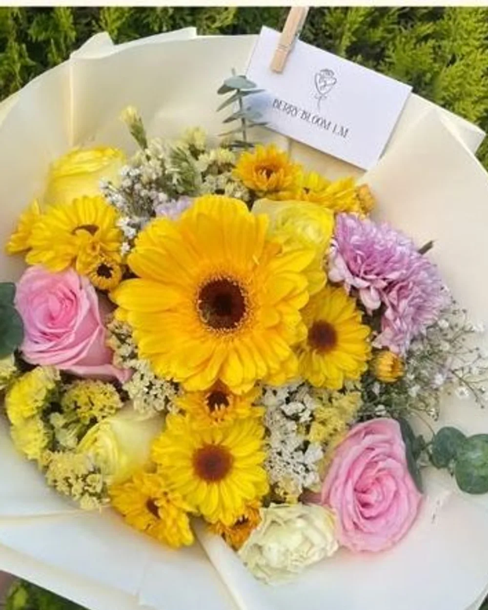 Ramo 4: Gerbera + rosa + dólar + moreliana + vikingo + estatis